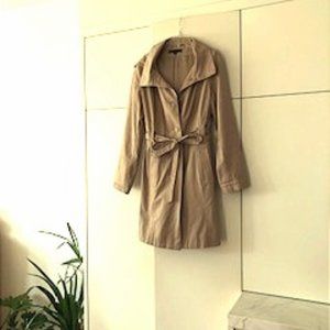 Italian tan trench rain jacket with hood